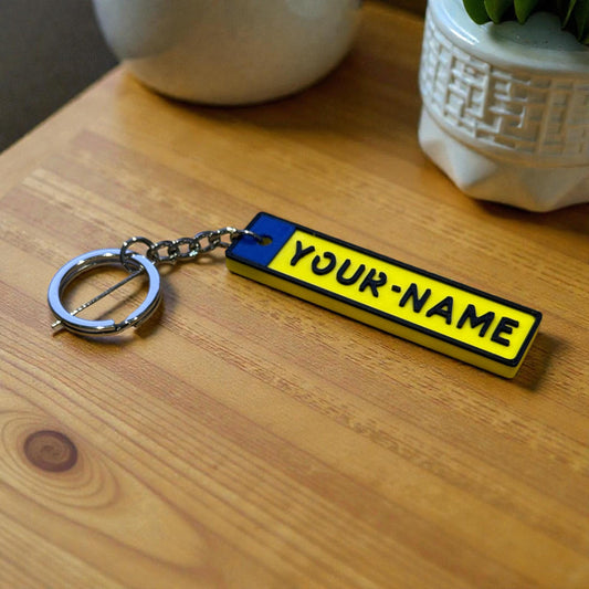 Gepersonaliseerde mini kentekenplaat sleutelhanger – EU-stijl