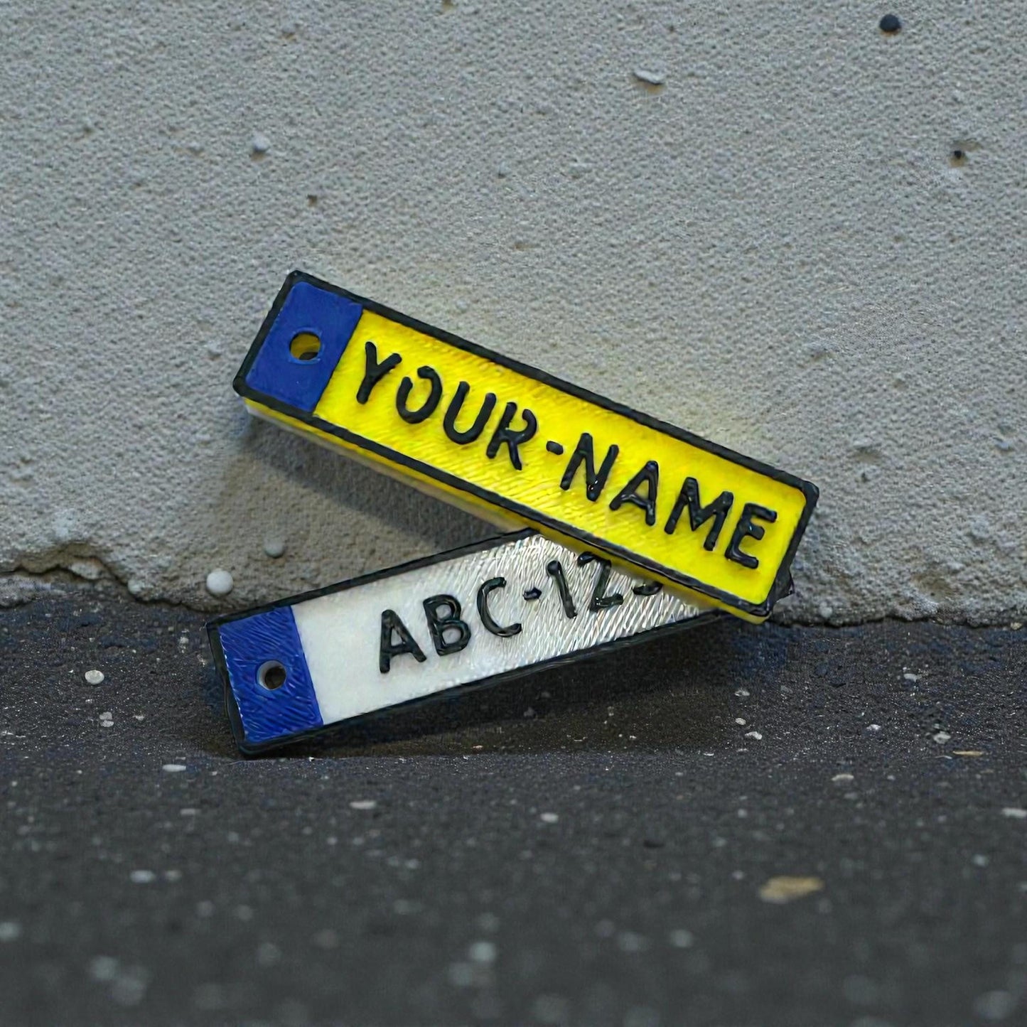 Gepersonaliseerde mini kentekenplaat sleutelhanger – EU-stijl