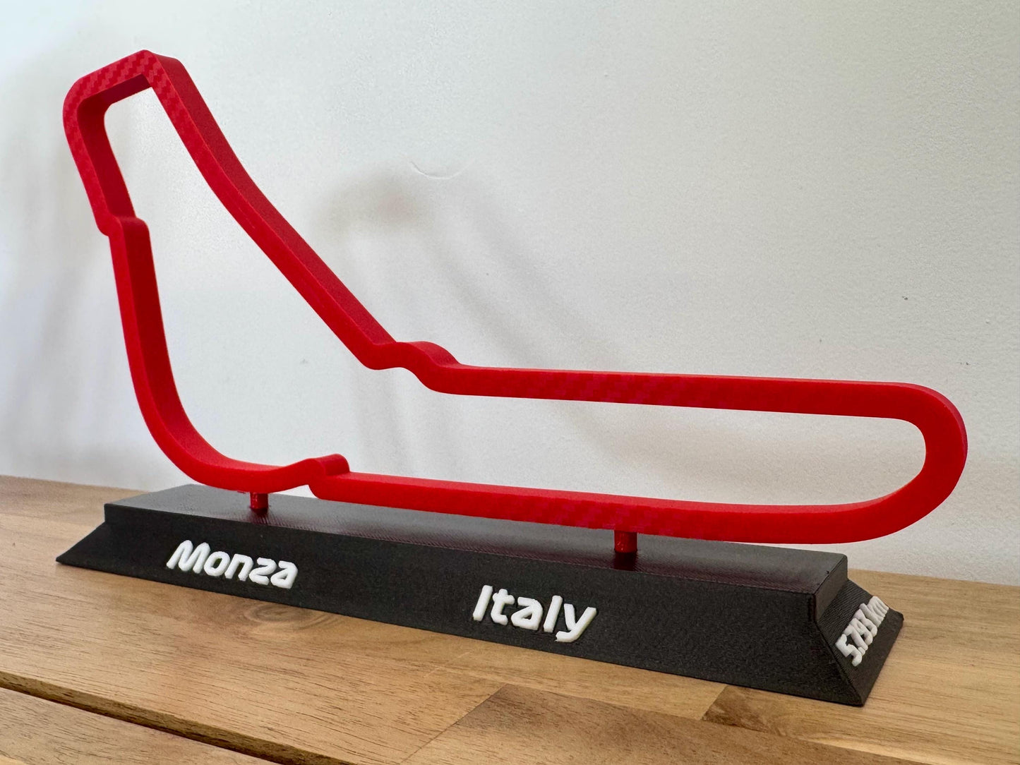 Racecircuit sculptuur op voet – 3D-geprint circuitmodel